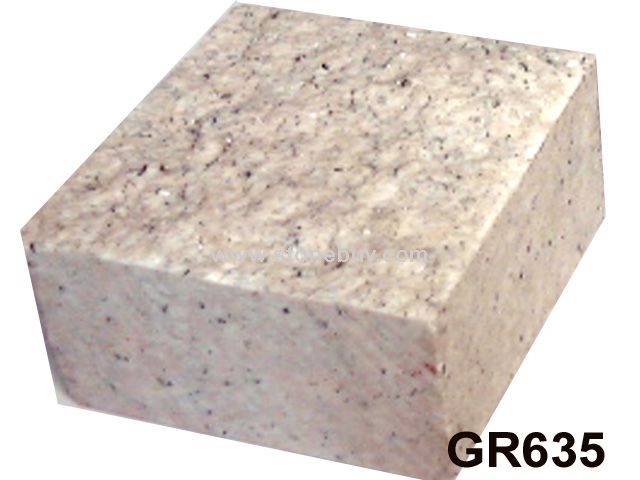 635
