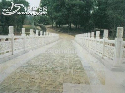 武汉东湖风景区鹊桥、清河桥护栏及雕塑工程