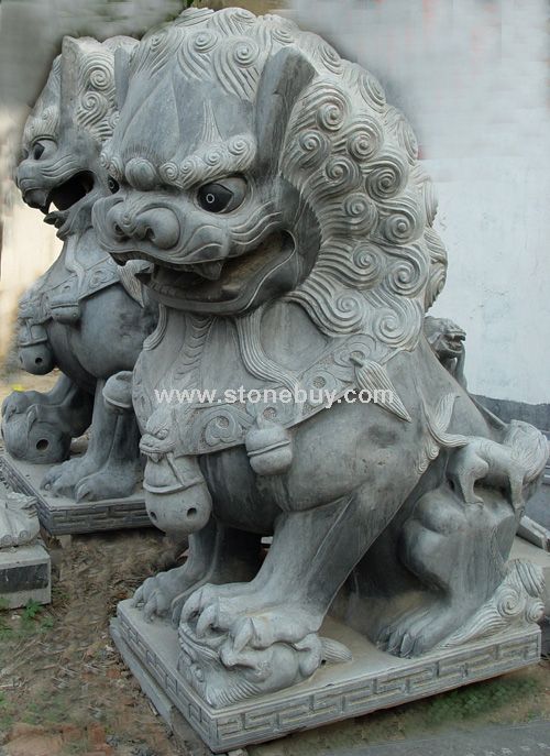 青石獅子