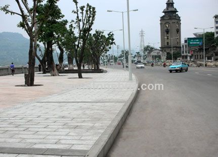 路沿石