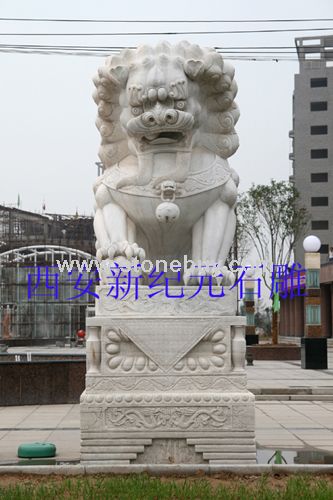 汉白玉狮子