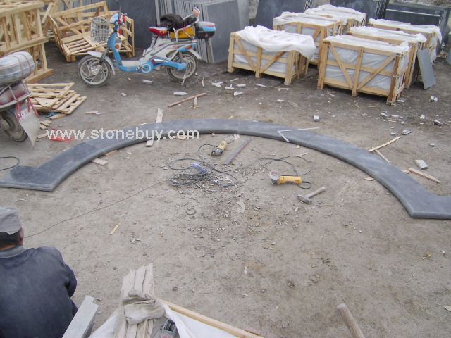 牛鼻边（游泳池弧形台阶）