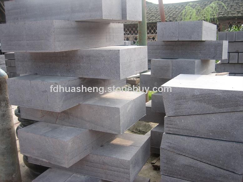 G738火燒面階段石