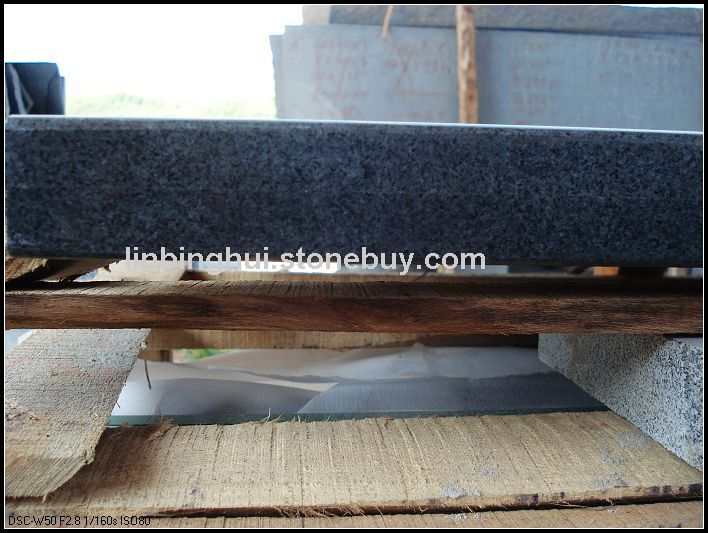 G654台面板接缝处理