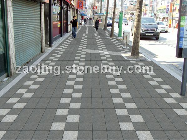 铺路彩砖