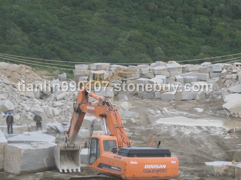 天林石材礦山荒料