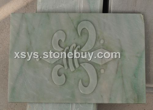 佘太翠玉石雕花