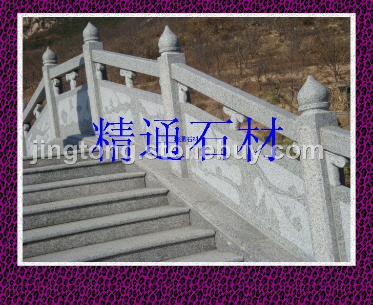 五蓮花，五蓮紅橋欄桿
