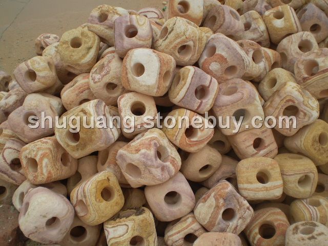 102 彩红砂岩 雕刻