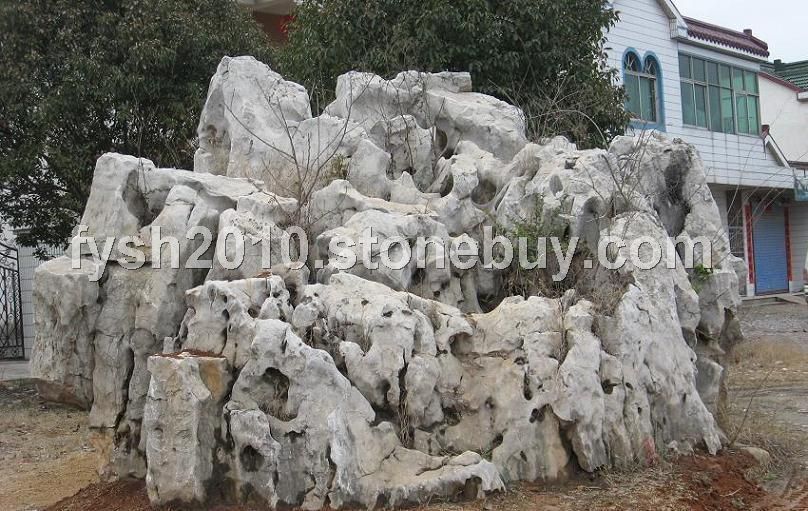 大量供应太湖石\景观石\沙石\卵石