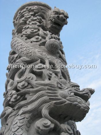 龍柱