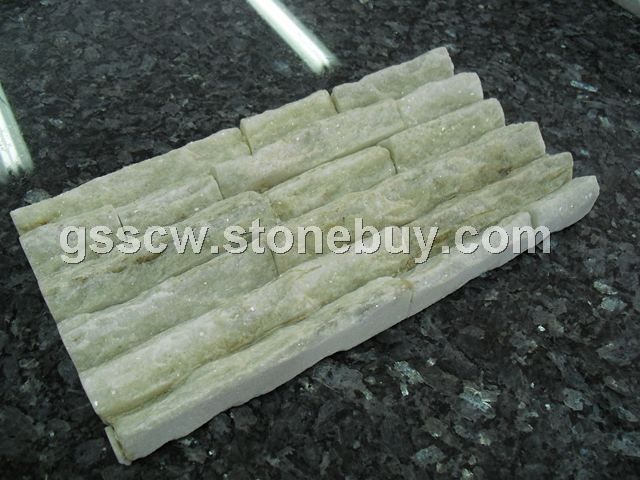 白石英山峰石