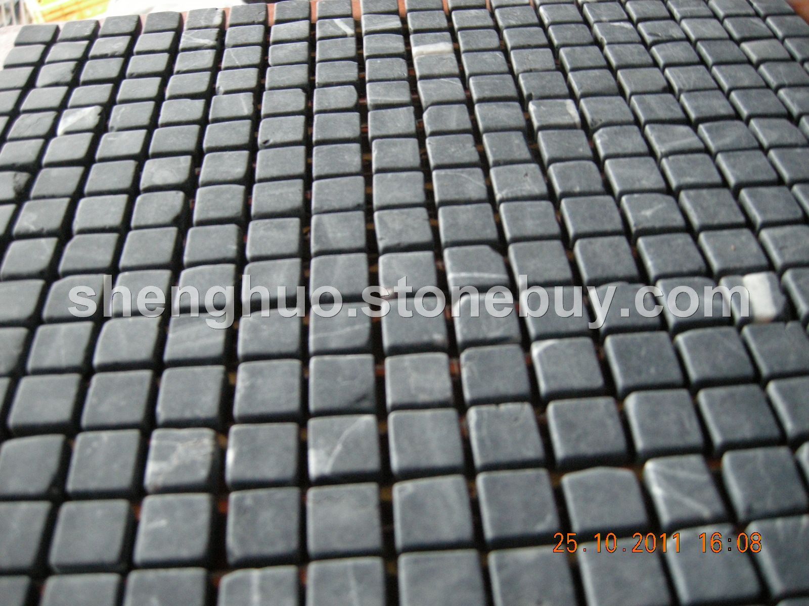 黑白根马赛克