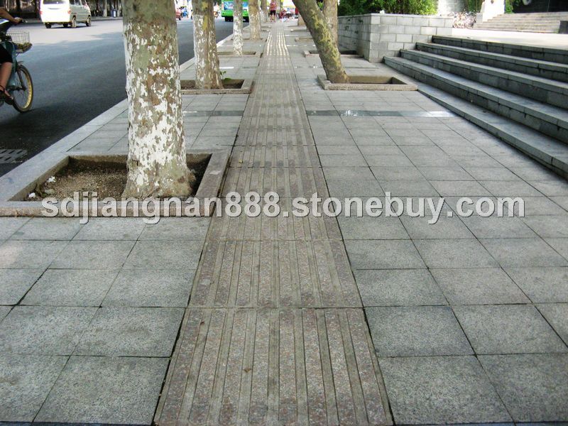 五莲花路沿石，山东五莲花路边石，江南st