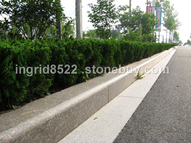 五莲红光面路沿石