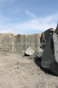 俄羅斯黑色花崗巖－礦山照片