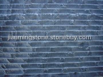 蒙古黑自然后拉槽