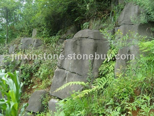 玄武岩矿山