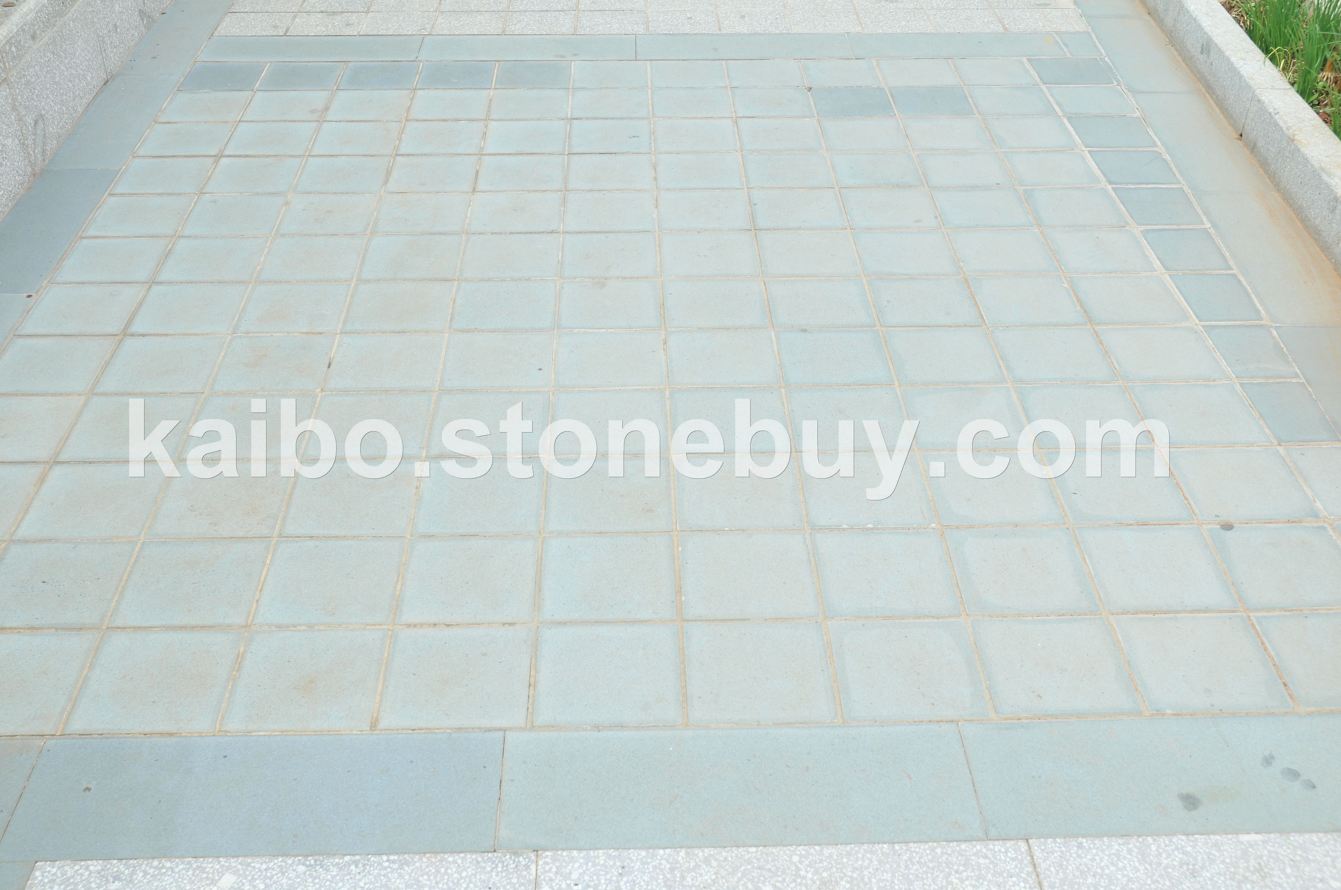 硬质砂岩及英安岩（样板）