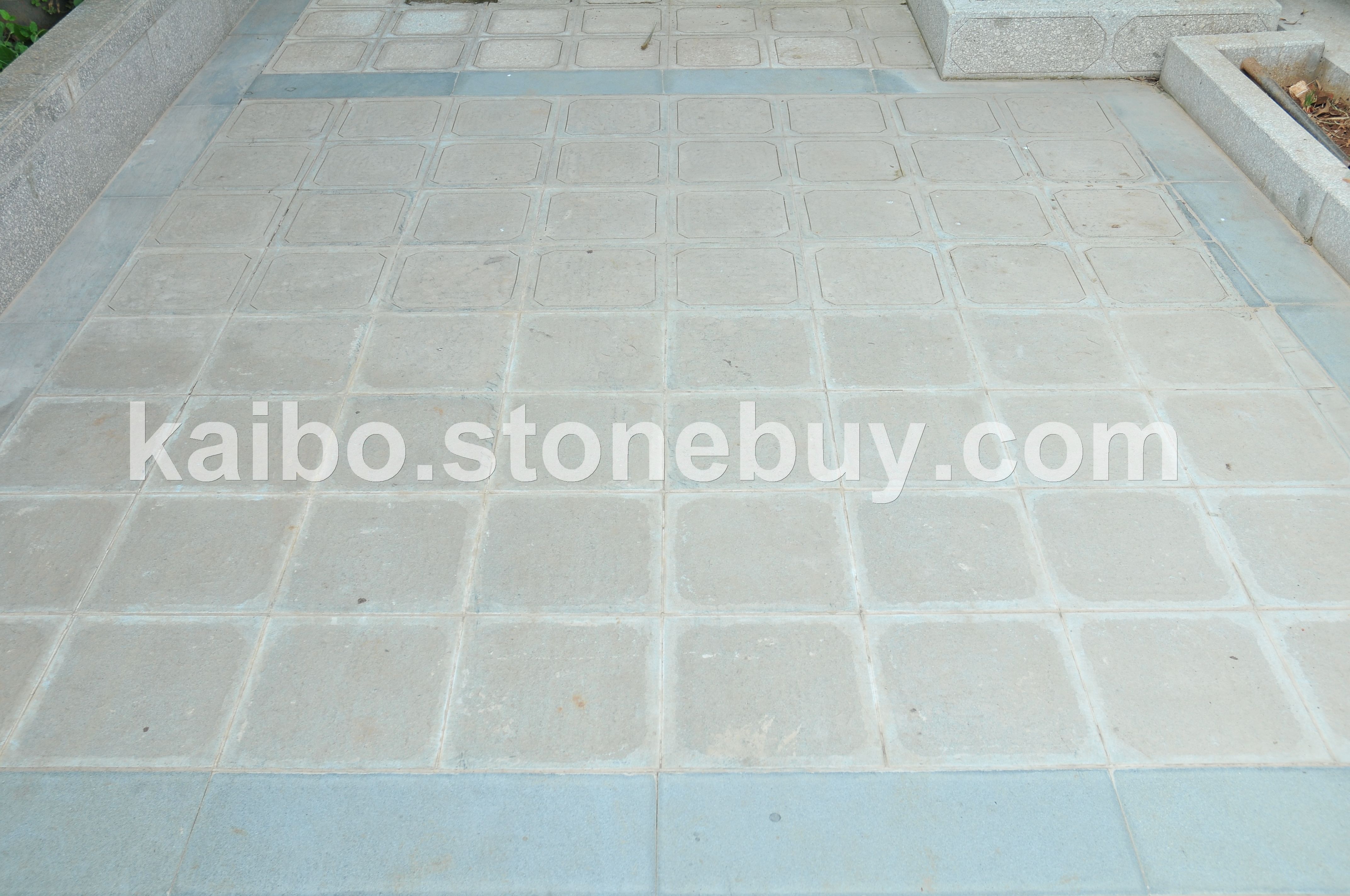 硬质砂岩及英安岩（样板）