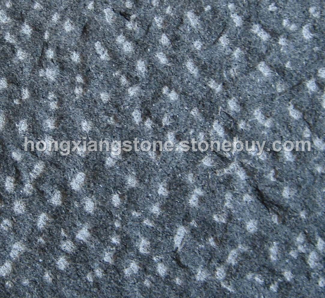 G654芝麻黑菠萝面