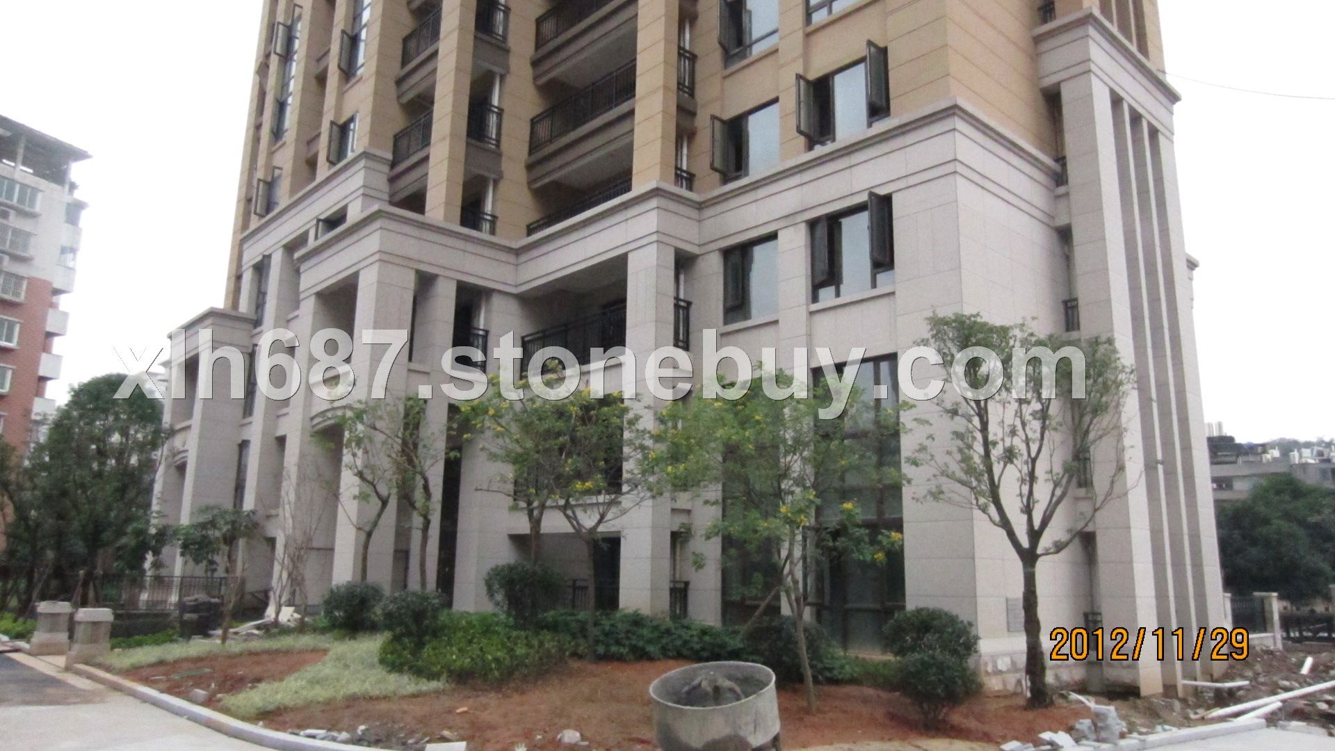 005-G535如意红荔枝面工程效果2