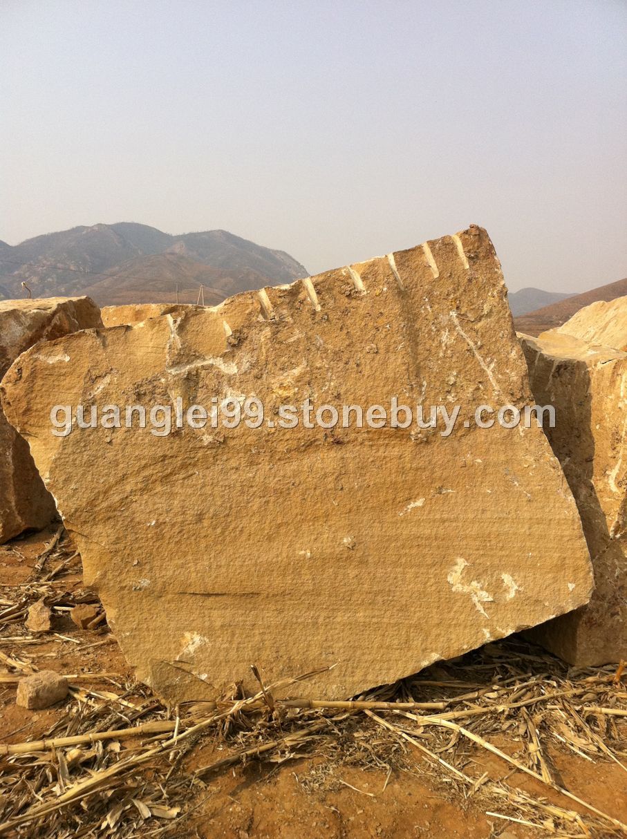 纯米黄砂岩荒料