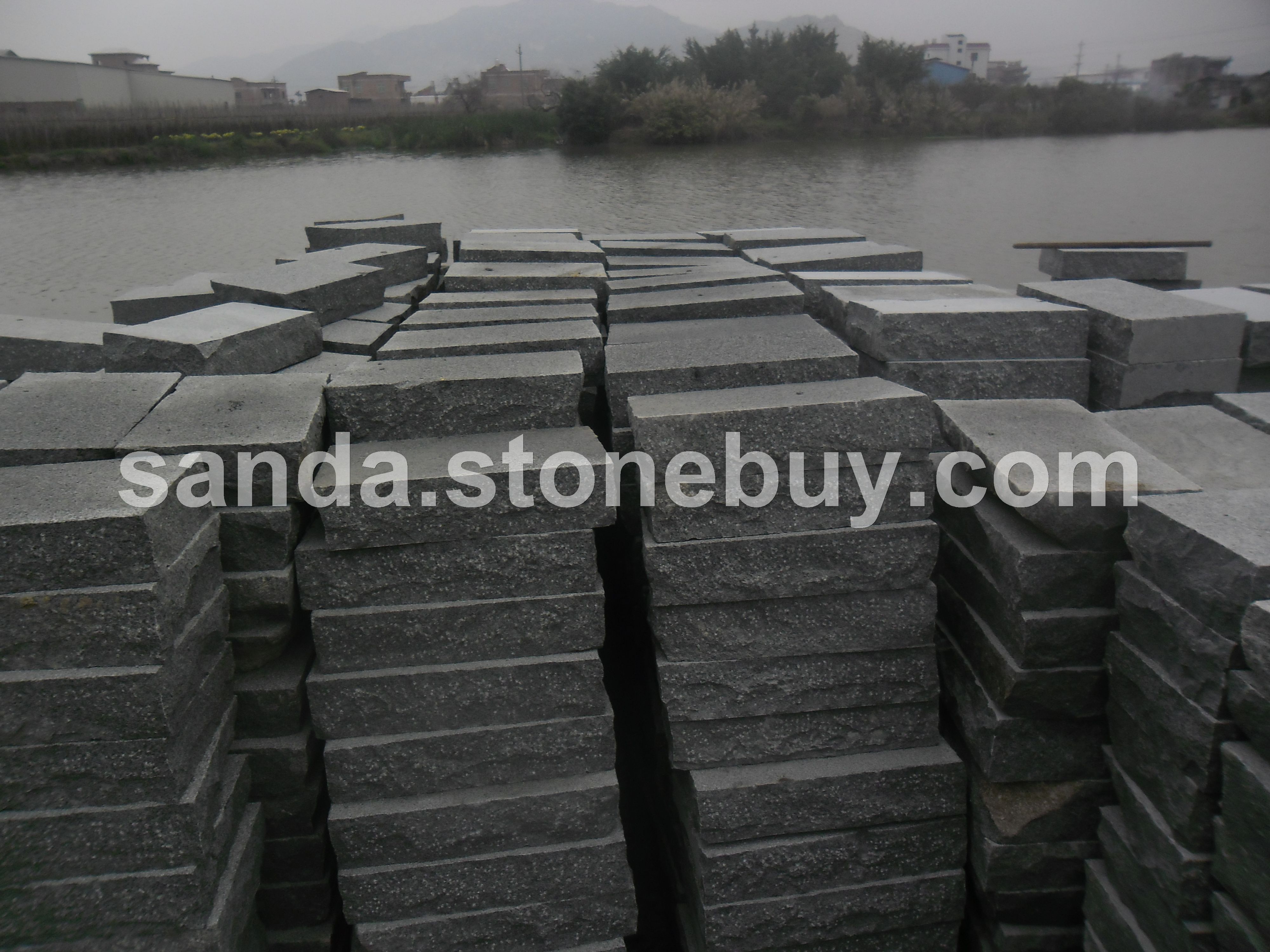 青斗石：G612/漳浦青