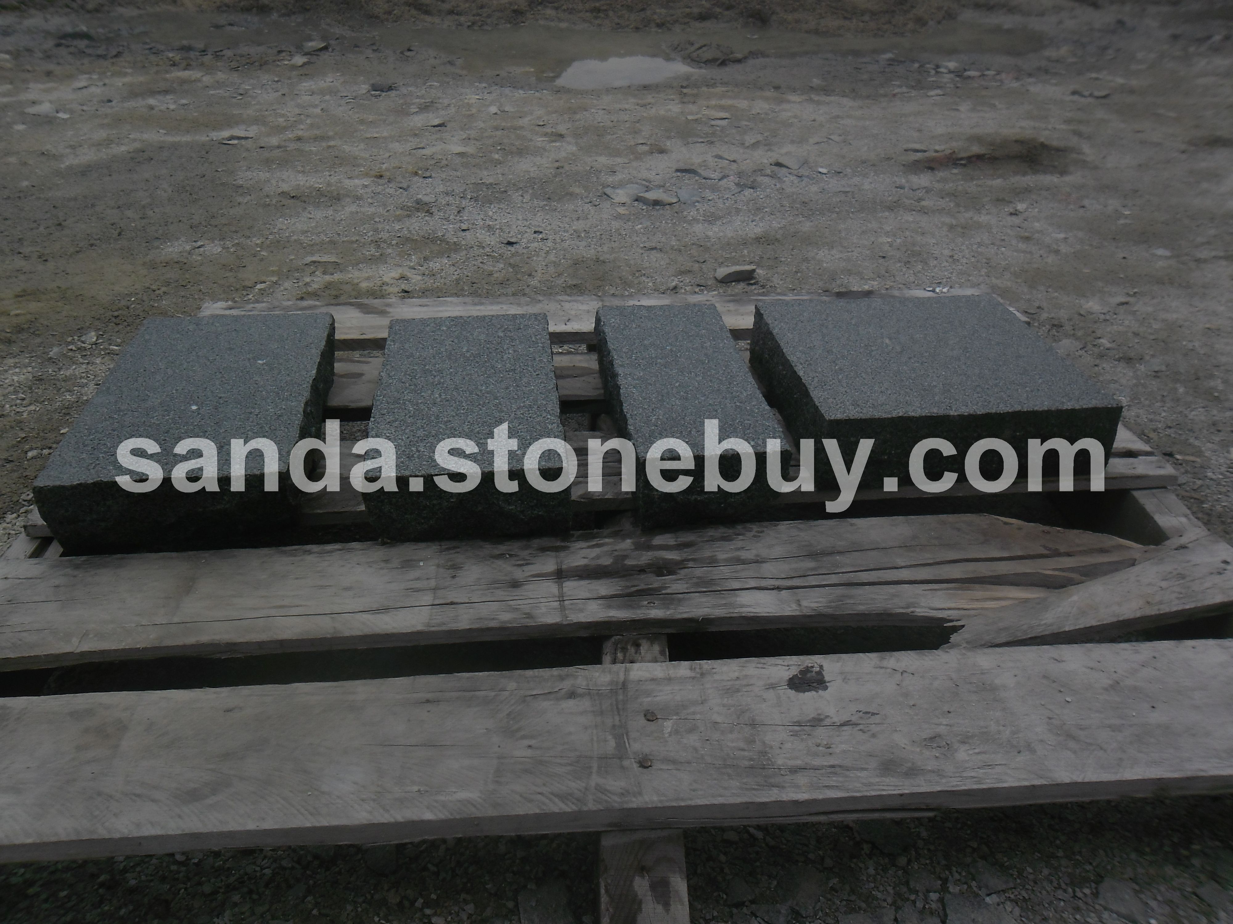 青斗石：G612/漳浦青