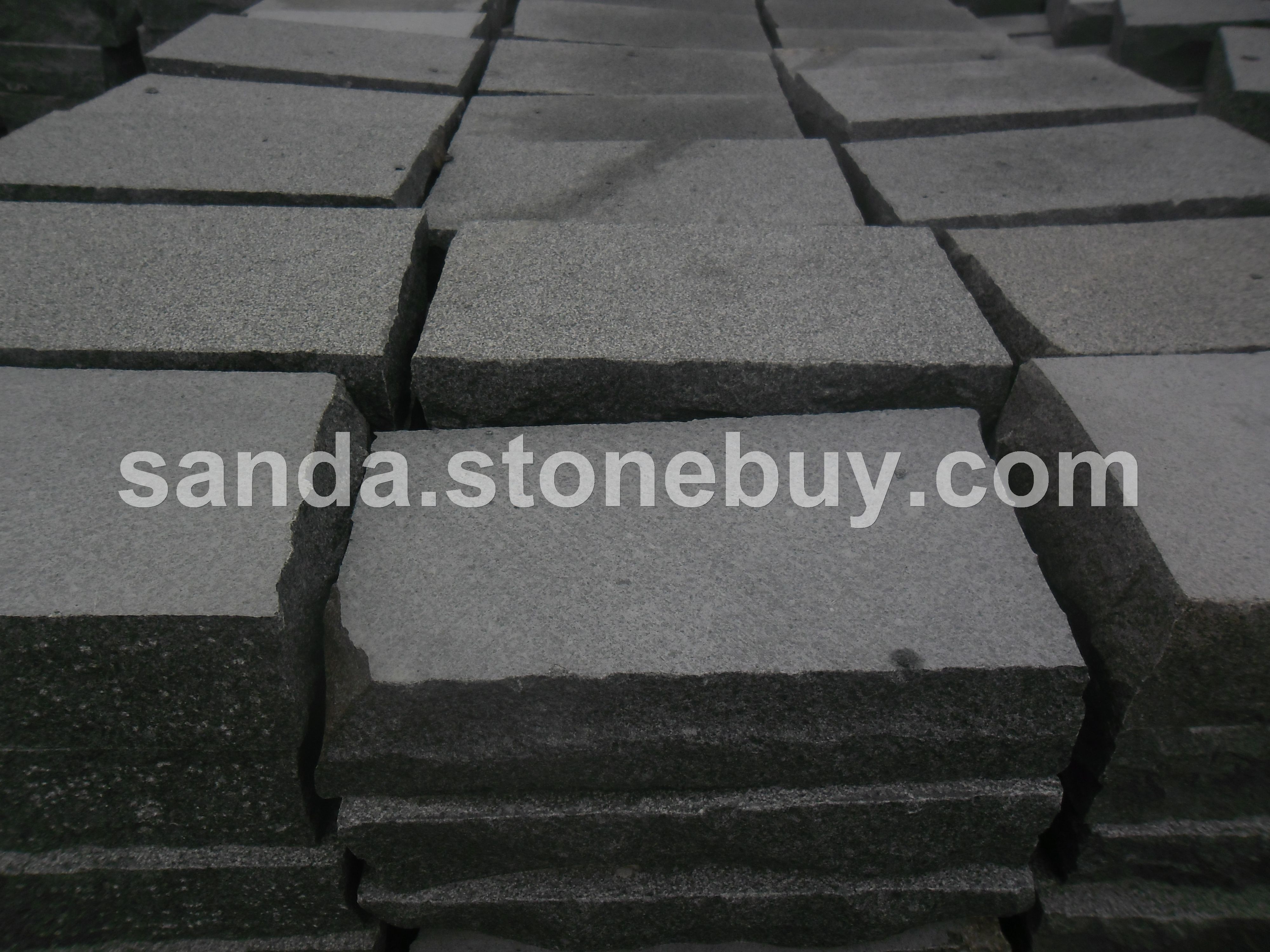 青斗石：G612/漳浦青