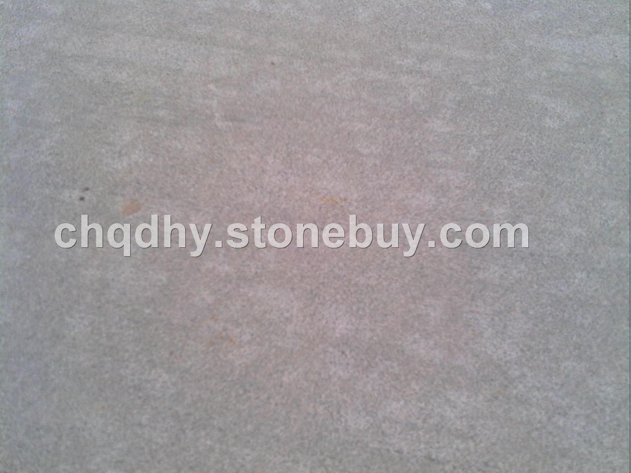 硬度可比花岗岩的砂岩