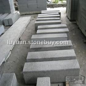 芝麻灰路沿石
