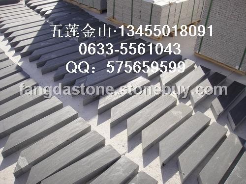 济南青树边石加工现场
