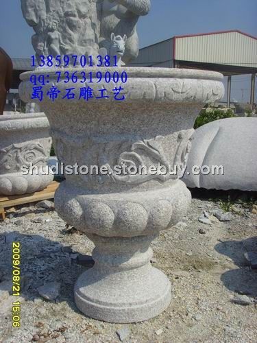 石雕花盆