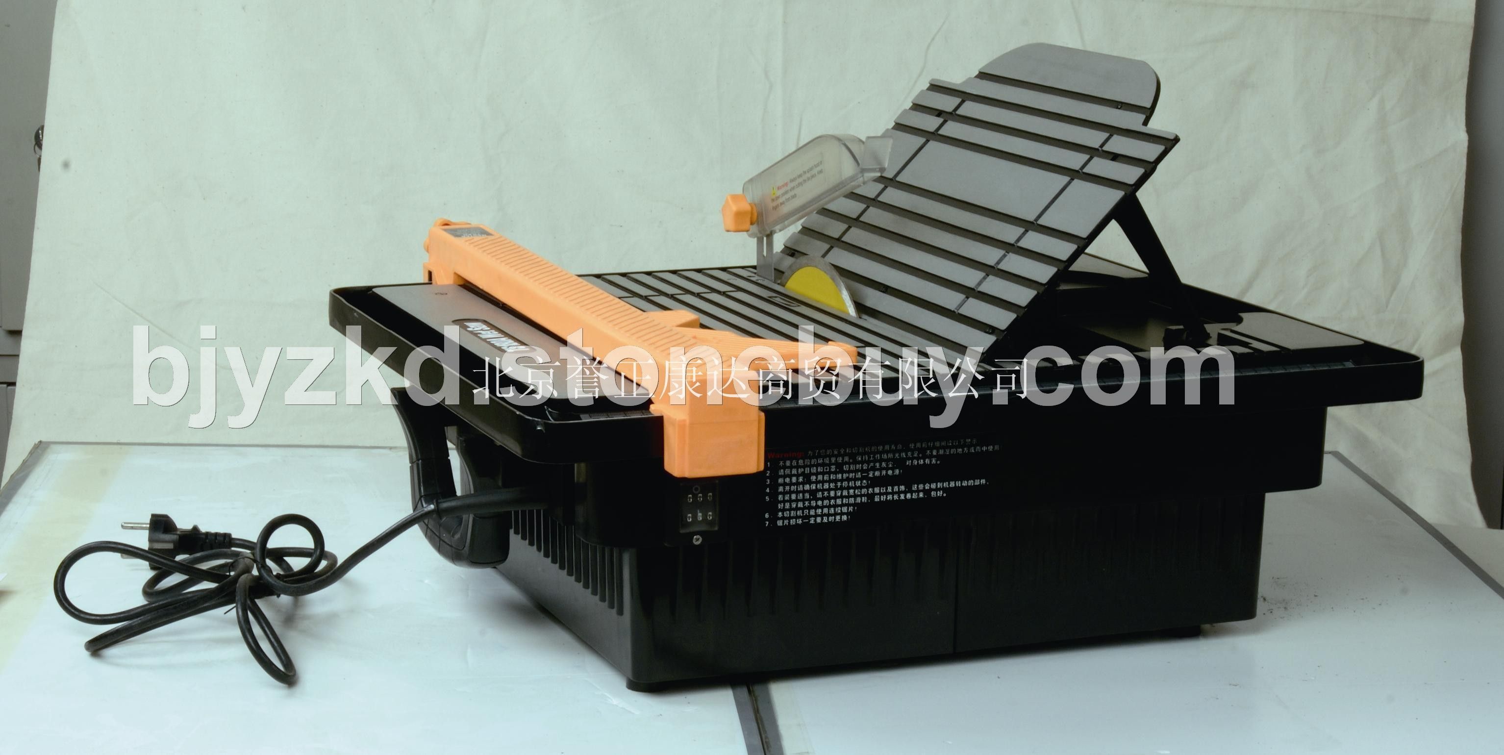 瓷磚切割機(jī)