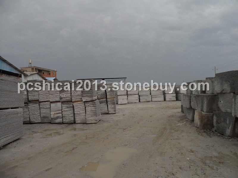 芝麻白成品堆场