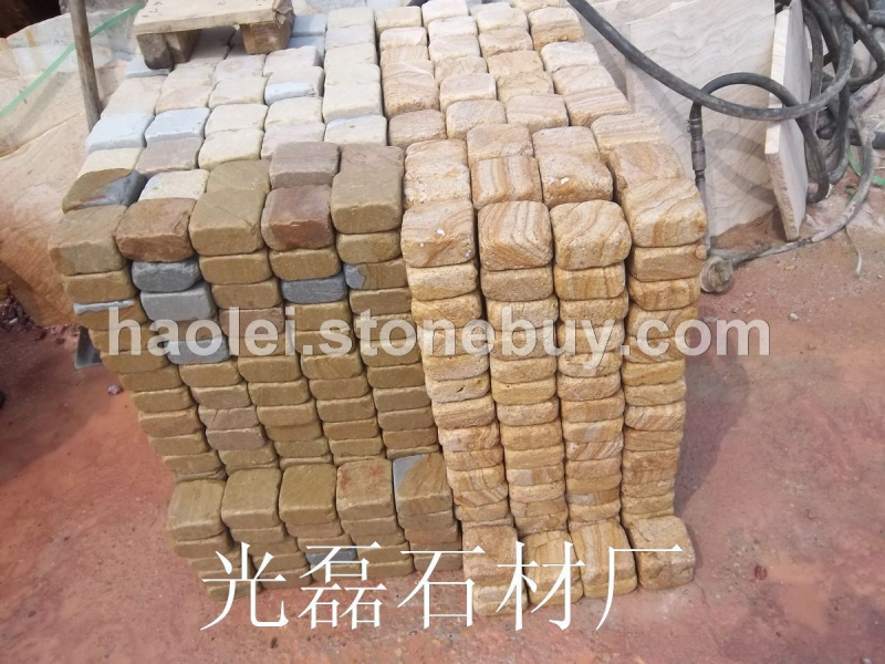 各色砂岩机滚仿古小块石