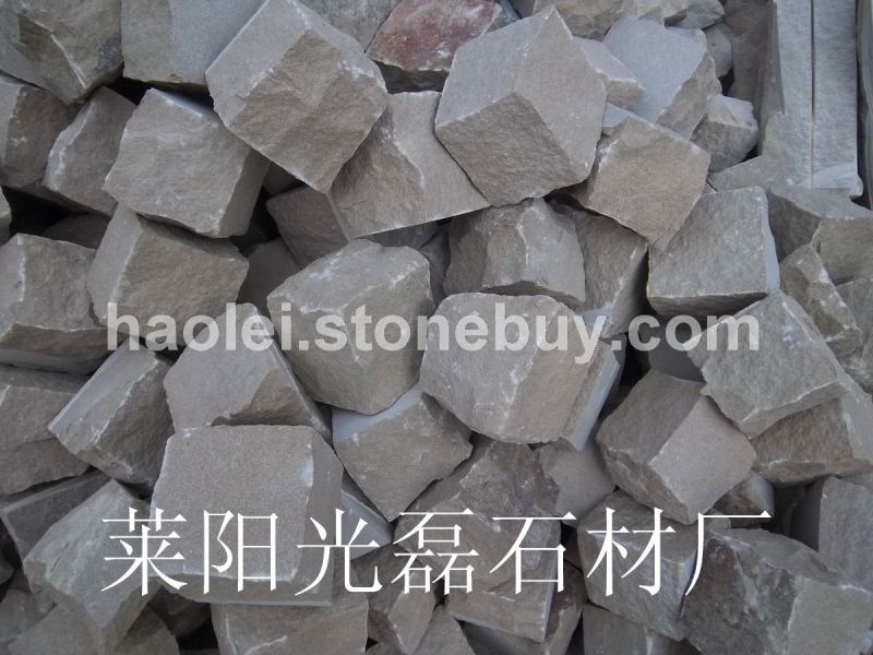 黄砂岩小块石