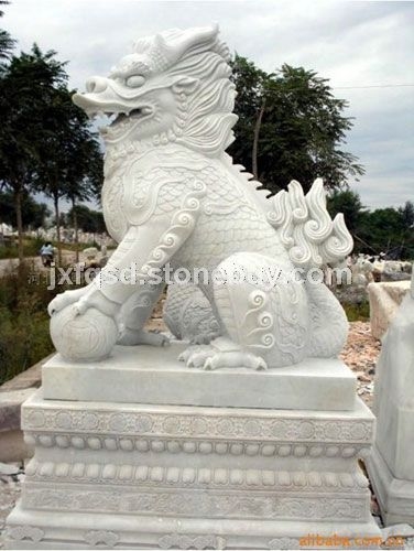 石雕麒麟、动物石雕、人物石雕、汉白玉石雕、青石石雕、石牌坊、石雕亭子、石雕栏杆、石雕柱子、石雕浮雕