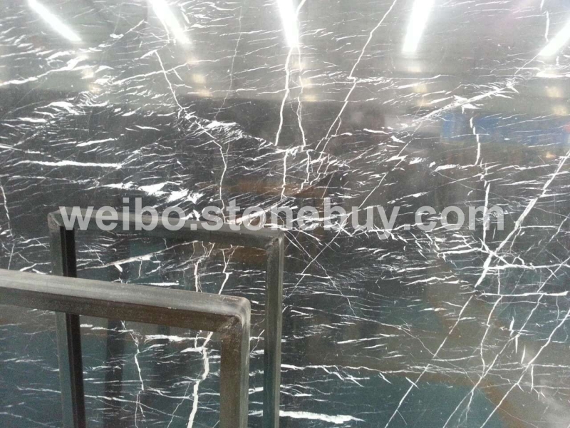 黑白根