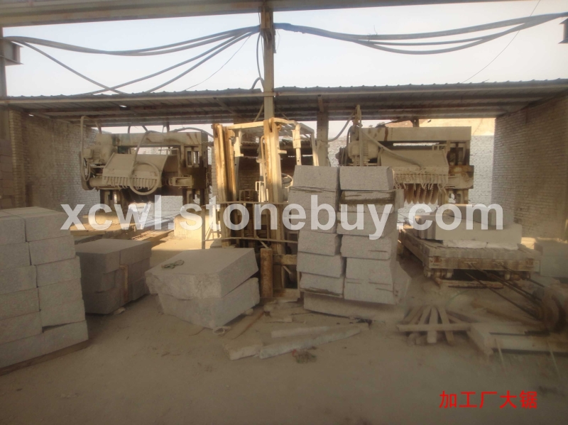 芝麻白荒料、路边石、石材制品、各种异形石材, 门牌石、雕刻