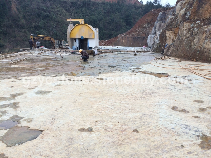 贵州木纹绿荒料