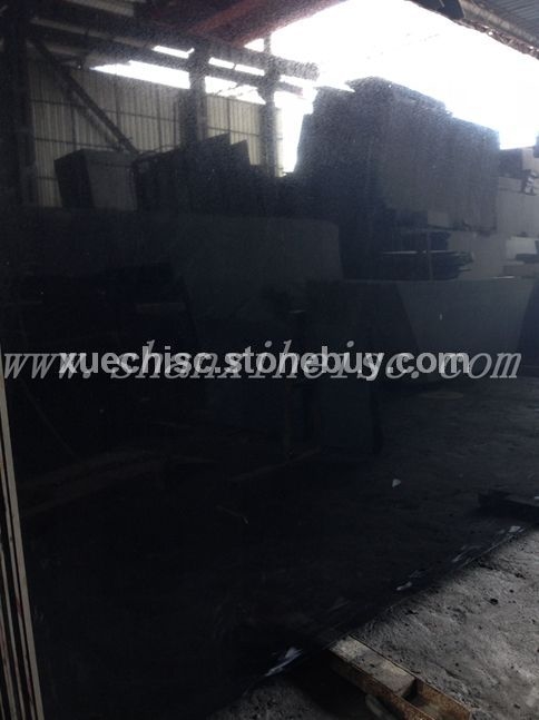 黑色花岗岩