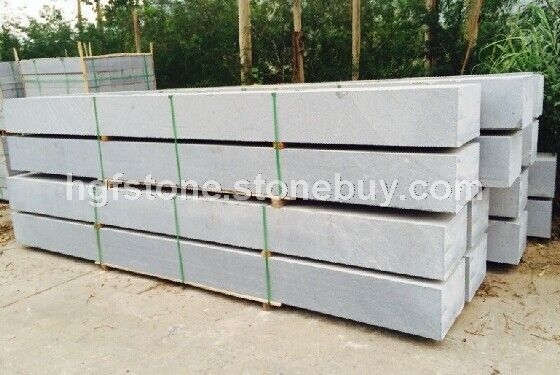 G654芝麻黑墓石料