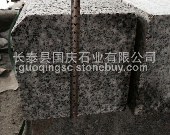 芝麻灰g655路沿石 芝麻白g603花岗岩 乔治亚灰石材  芭拉白花岗岩