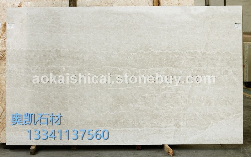 进口大理石金花米黄：窗台、台面、过门石、电视背景墙