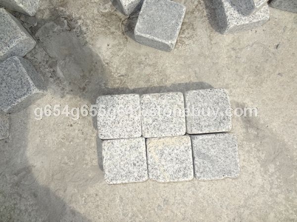 芝麻白G655滚石