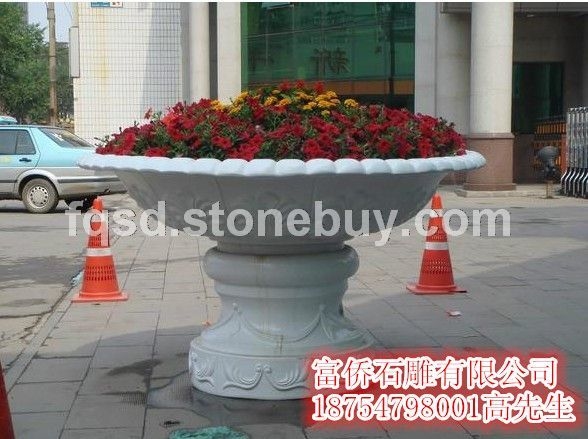 石雕花钵、园林花钵、园林小品、园林工艺品、石雕花钵厂家、石雕花钵厂家