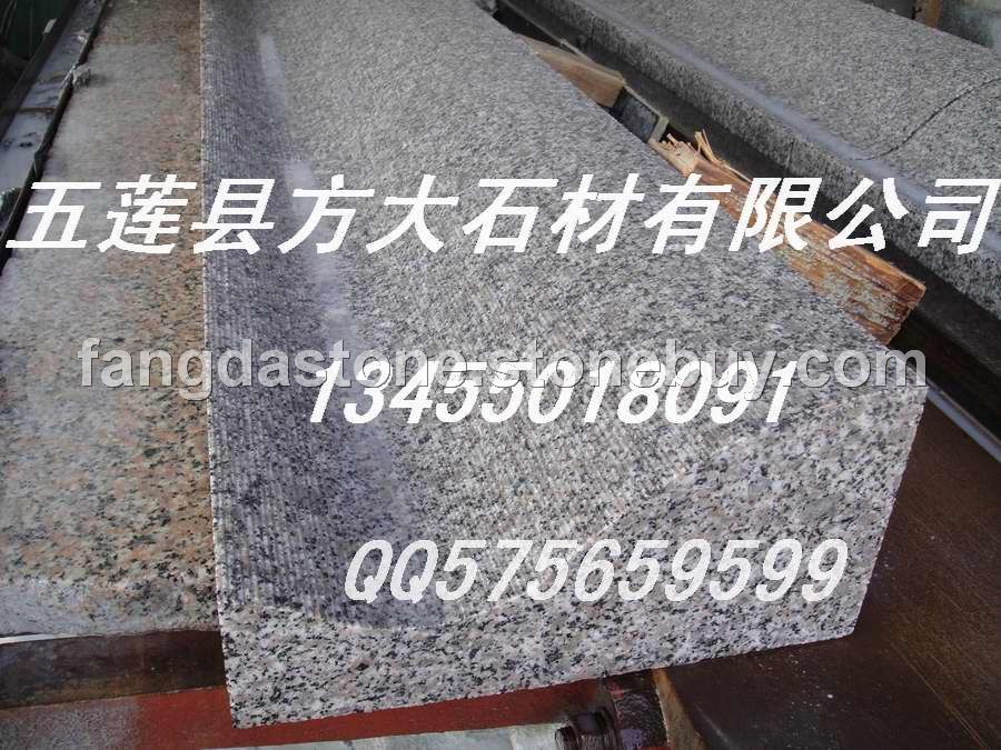 芝麻灰花崗巖路牙石