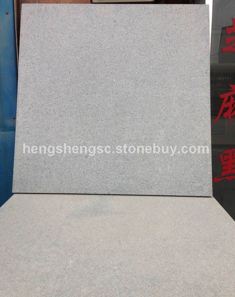 G654芝麻黑石材板材